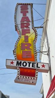 Starfire Motel - 0
