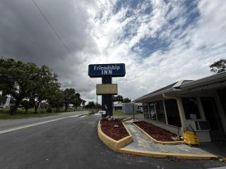 Friendship Inn Near Golf Course Ocala FL - 9