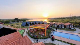 Signature Resort - 0