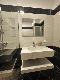 DuoNest Gray Loft Studio - 2