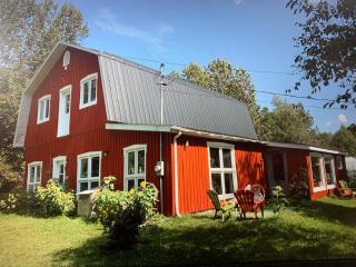 Nid douillet dans une grange canadienne - 2