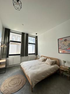 Beautiful Studio Apartment - 8