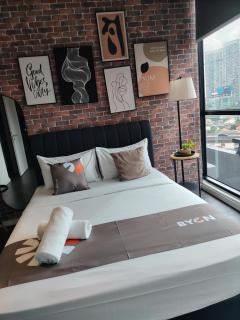 Scarletz Twin Tower Facing Suites - 4