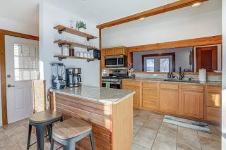 Hilltop House at Busch Mountain-Stunning View - 8