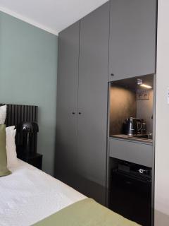 Stylisches, neu renoviertes Zimmer am Münchener Hauptbahnhof - zentral & komfortabel - 7