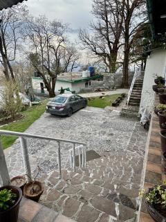 Firhill Resort With Executive Apartments- Murree - 1