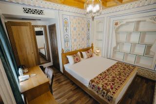 Imranbek Boutique Hotel - 9
