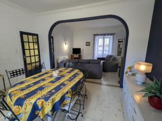 Maison familiale entourée de nature - 6 pers. - FR-1-590-596 - 8