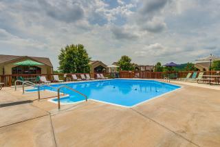 Walk to Table Rock Lake: Condo w/ Pool Access! - 9