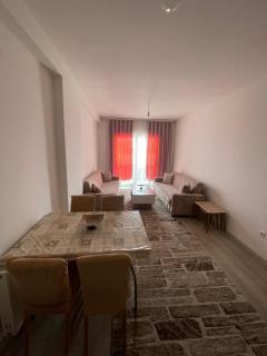 Apartment me qira ditore dhe javore afer Village - 0