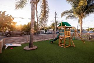 2 Homes in 1 Sleeps 18 10 Min to Zoo and Beach - San Diego - 7