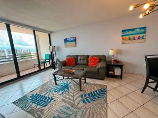 Beach condo with great views for your worry free vacation in Hollywood FL - 2