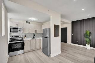 Modern SoBe 2BR 2BA Penthouse Near Ocean Drive 401 - 7
