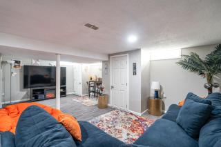 7 Mi to Lake Michigan Milwaukee Vacation Rental - 9