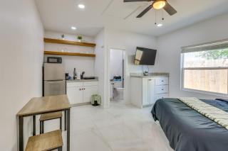 Reel & Relax! Pet-Friendly SPI Stay Next to Beach - 6
