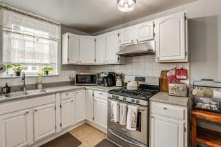Patio, 6 Mi to Lincoln Financial! Philly Townhome - 6