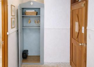 Two Story Relaxing Room - 3