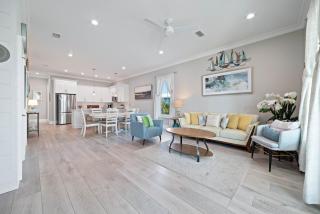 Sunrise Beach House - 7