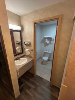Quality Inn and Conference Center Greeley Downtown - 1