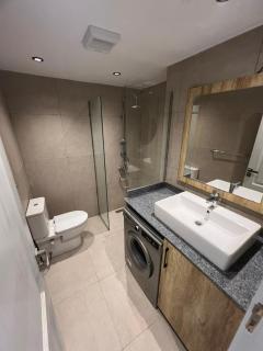 A Residence - Superior One Bedroom Aparthotel - 3