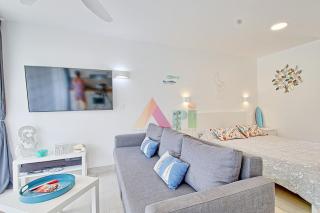 6 Beachfront Apartments with Terrace & Direct Beach Access - 2