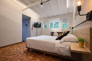 Alojamiento en el Poblado cerca a Envigado FRN104 By Roots Rentals - 8