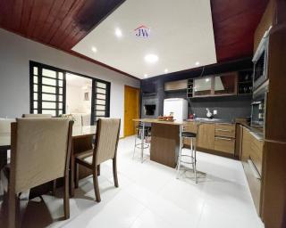 Casa completa em Bagé ideal para familias ate 6 pessoas WiFi e excelente localização - 8