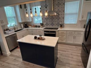 Modern Farmhouse in Historic Northeast - 3