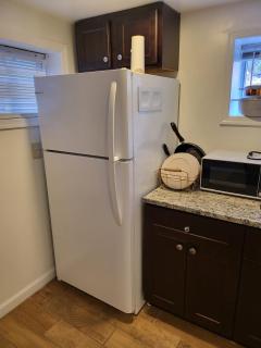 Cozy 2BR,1Bath & a kitchen near DC - 8