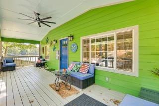 Private On-Site Boat Dock Cabin on Lake Jordan - 9