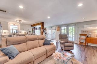 Private On-Site Boat Dock Cabin on Lake Jordan - 6
