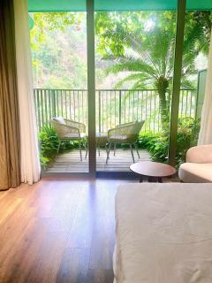 Phòng khách sạn cao cấp tại Flamingo Cát Bà, Hải Phòng - 9