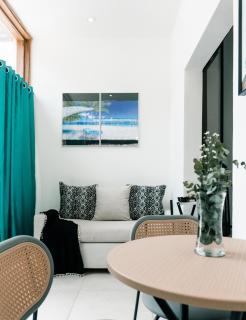 Residencia AKKMA - Autentico y dominicano con AC - 2