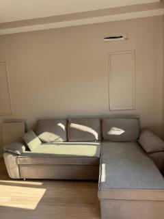 SeaLight Studio - Walk to Beach - Stylish Cozy Loft - 3