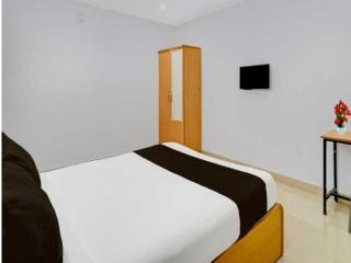 Hotel O Nettoor Junction Kochi Formerly Radhika Residency - 2