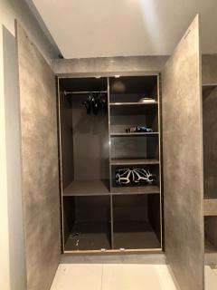 Private Suite with Private entrance - self check-in f-8 - private parking - 6