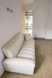 Modern, comfortable, and conveniently located apartment - 1