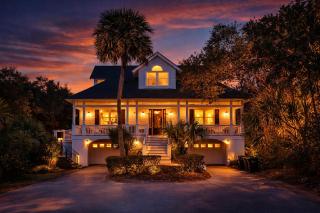 Steps from the Sand 2nd Row Pool & Hot tub - 0