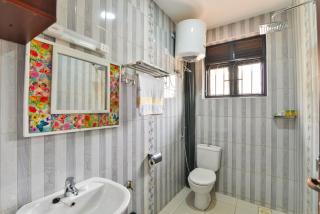 Moroccan-Inspired Luxury Apartment with City Views - 4