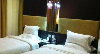 Super 8 Hotel Beijing New National Exhibition Yumin Street - 5