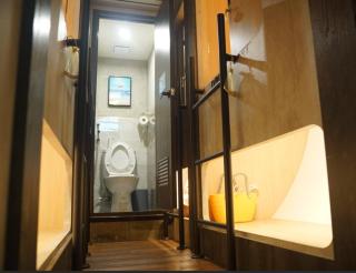 Tube18 - Green Island - 7