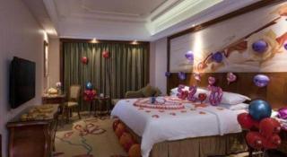 Vienna International Hotel Nanning Railway Station Mingxiu Road Metro Station - 2