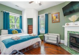 Spacious Home Near Starland, River St & DT - Arcade - 9