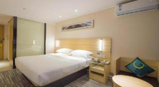 City Comfort Inn Wuhan Guanggu Software Park - Wuhan - 1