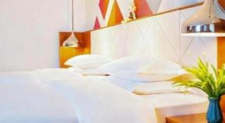 Borrman Hotel Zhongxiang Railway Station Mochou Village - 5