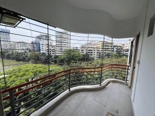 Luxury Apartment in Gulshan-1, 3500sqft - 5