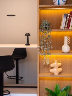 Premium Downtown Fountain View - 5