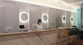 Magnotel Hotel Wuhan Jiangtan Lihuangpo Road Pedestrian Street - 1