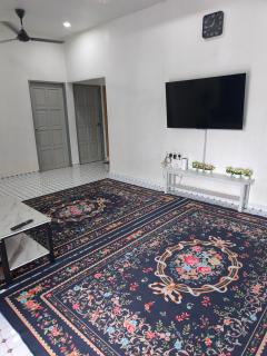 Dsurau Homestay - 4