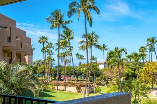 Experience Kamaole Sands 6-202, Stunning Renovation, Ocean View, Wi-Fi, Split AC - 9